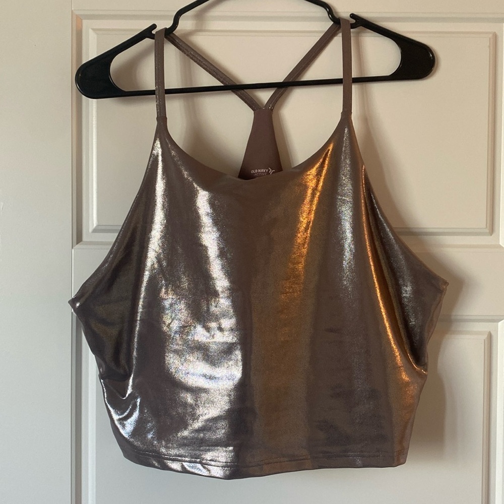 Old Navy Active Workout top with built in support